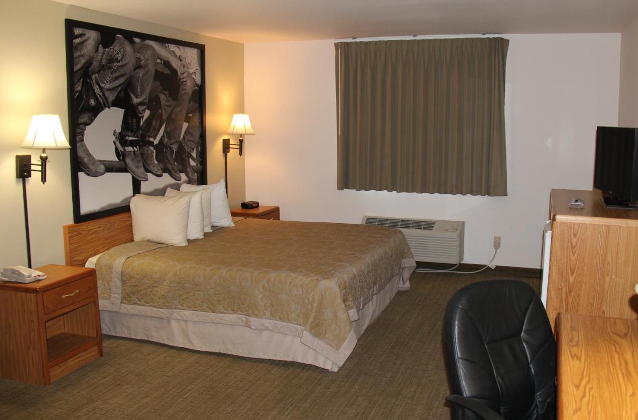 Homestead Inn And Suites Hardin Exteriér fotografie