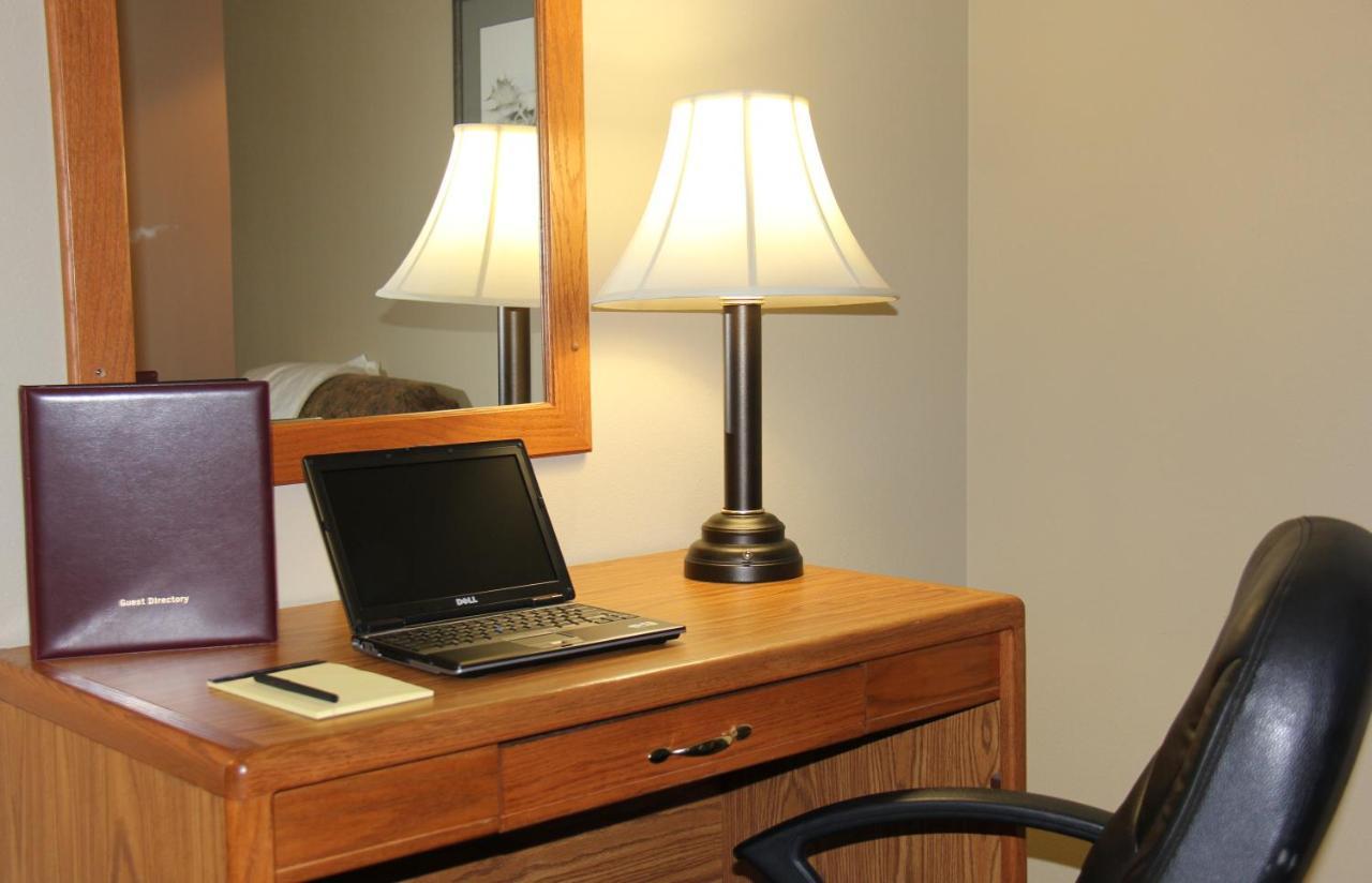 Homestead Inn And Suites Hardin Exteriér fotografie